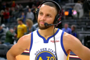 NBA star Steph Curry lists the best five players of his generation.